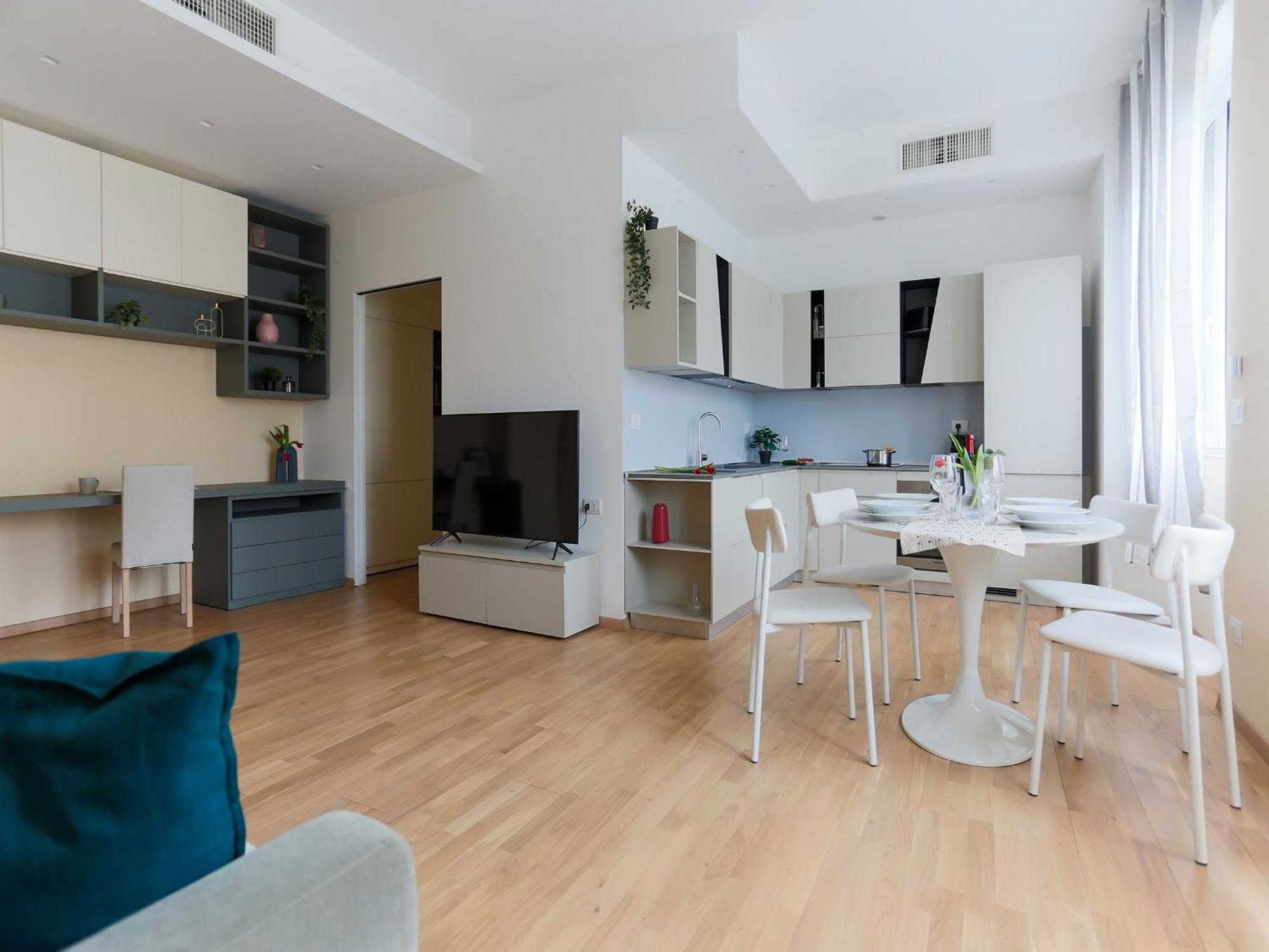 מילאנו The Best Rent - Bright One-Bedroom Apartment In Corso Vittorio Emanuele II מראה חיצוני תמונה