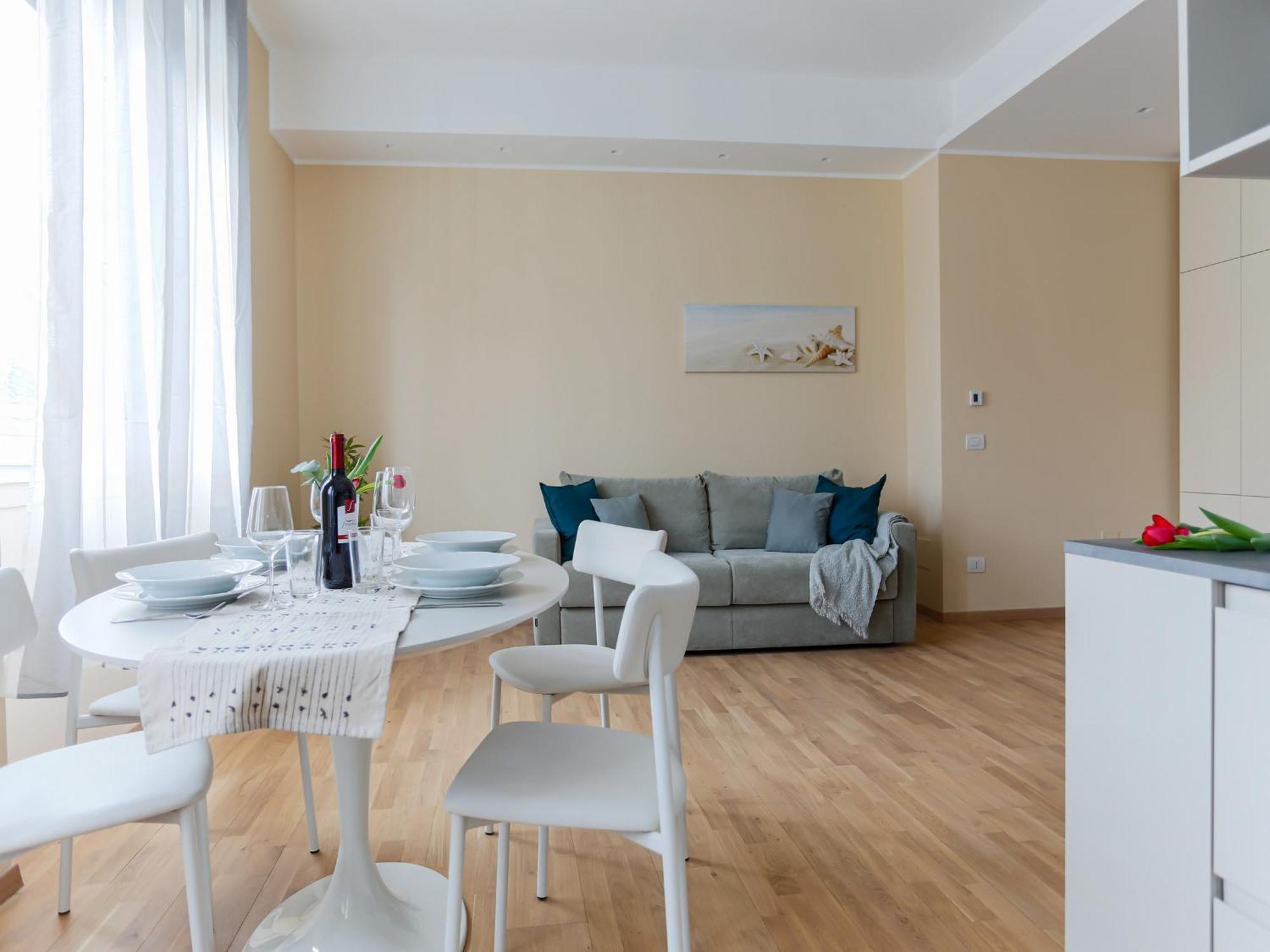 מילאנו The Best Rent - Bright One-Bedroom Apartment In Corso Vittorio Emanuele II מראה חיצוני תמונה